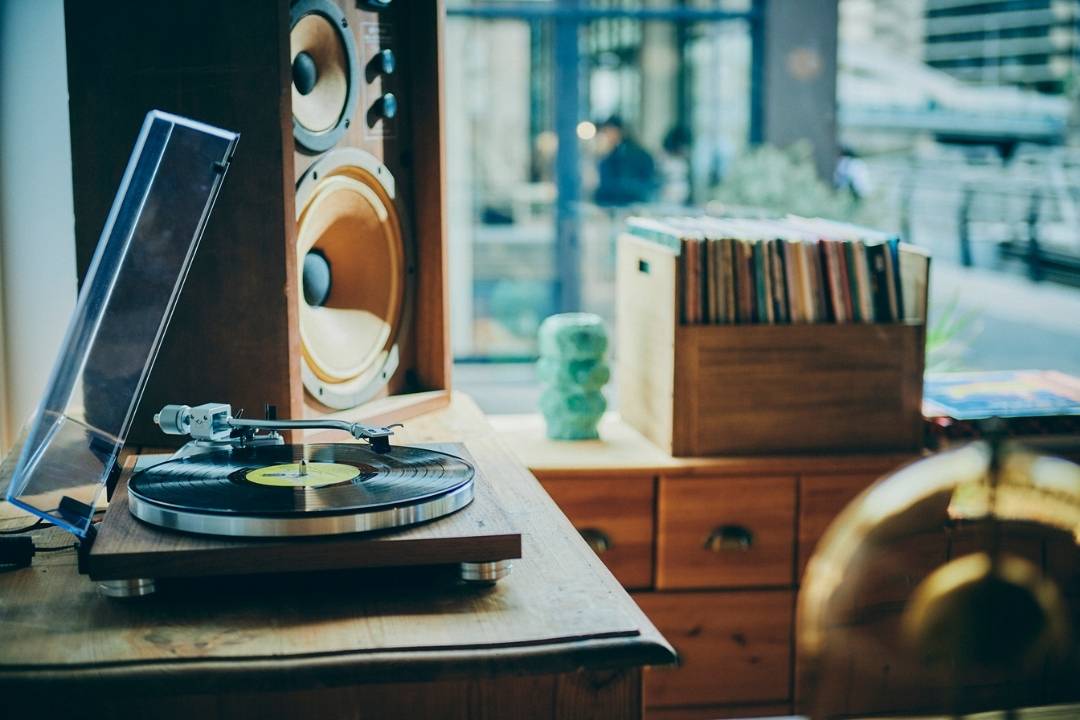 リビングルーム（レコード）