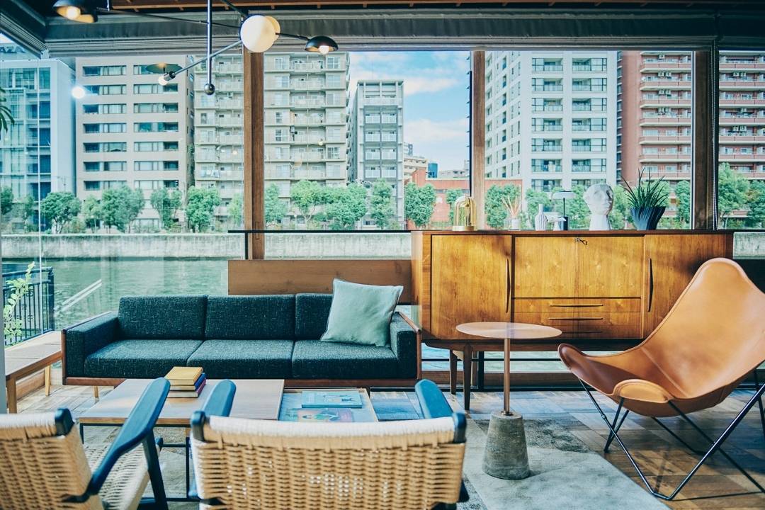 リビングルーム（人なし）